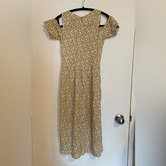 Cut-out Dress- Small- NWT - Picture 2 of 3